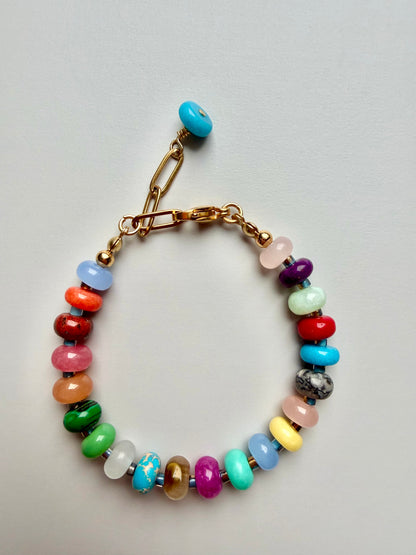 Kaleido Joy – 18k gold-plated gemstone bracelet with a mix of colored stones – handmade