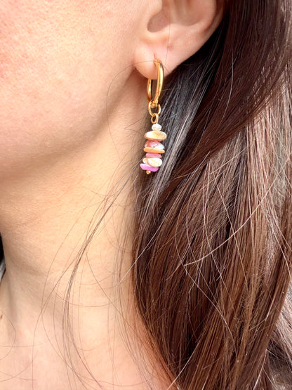 Pink Shell Glow – Ohrringe mit Muschelperlen & Süßwasserperlen – handgefertigt