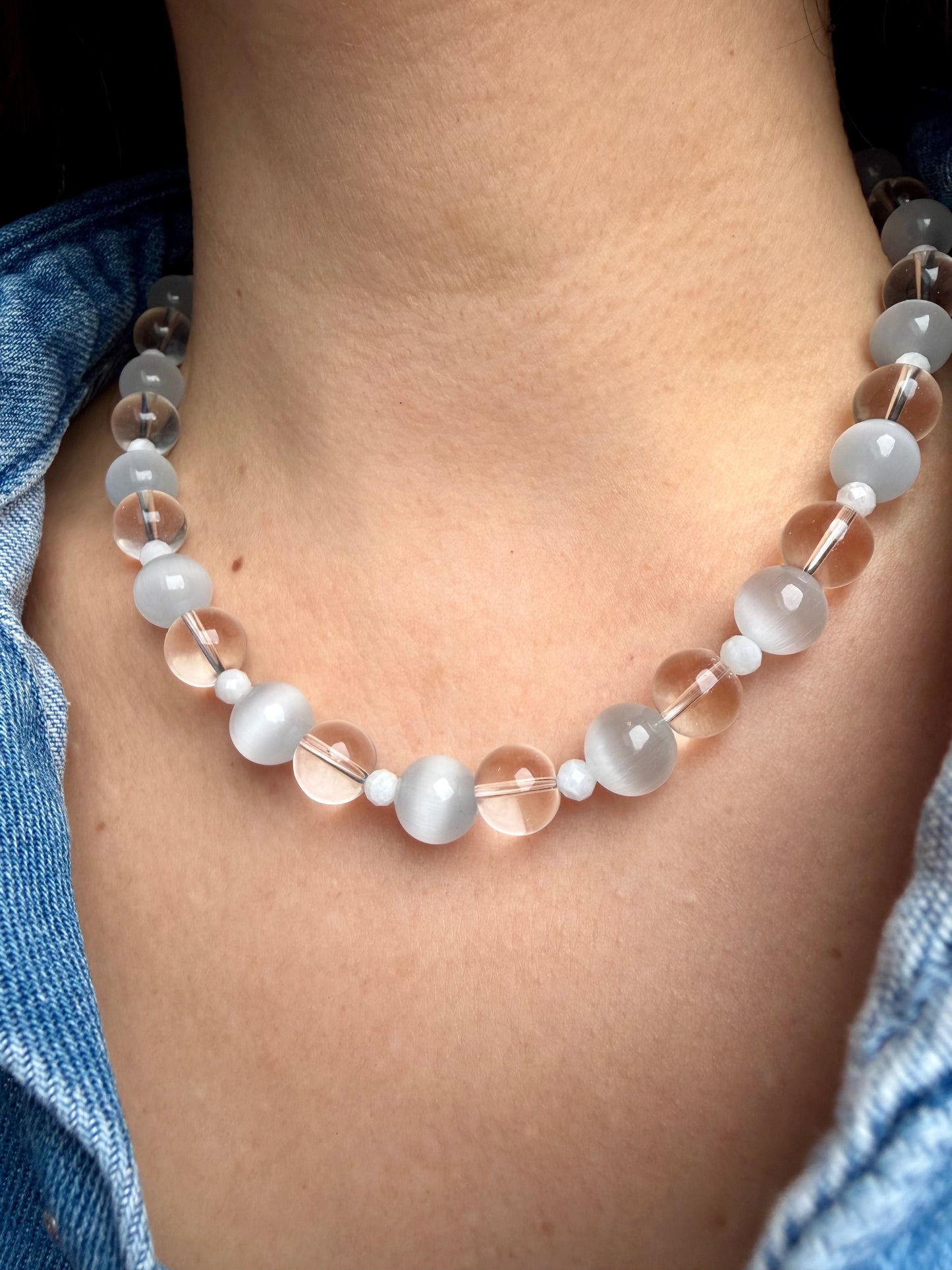 Crystal Moon – Necklace with rock crystal, moonstone &amp; cat's eye – handmade