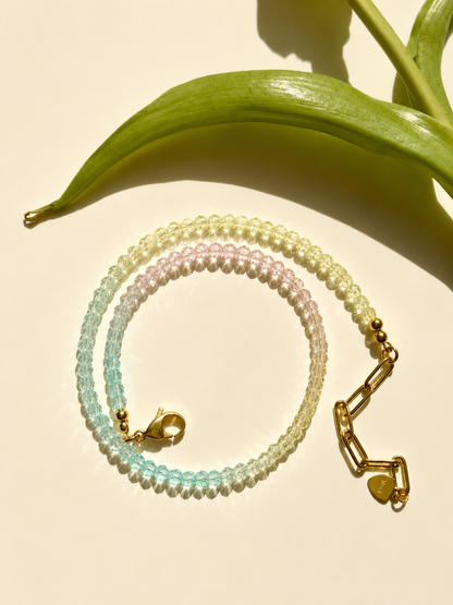 Happy Pearls No. 6 - Glasperlen Halskette in Pastelltönen handgefertigt