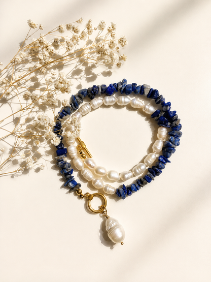 Blue Pearl – Lapislazuli & Süßwasserperlen Halskette – handgefertigt
