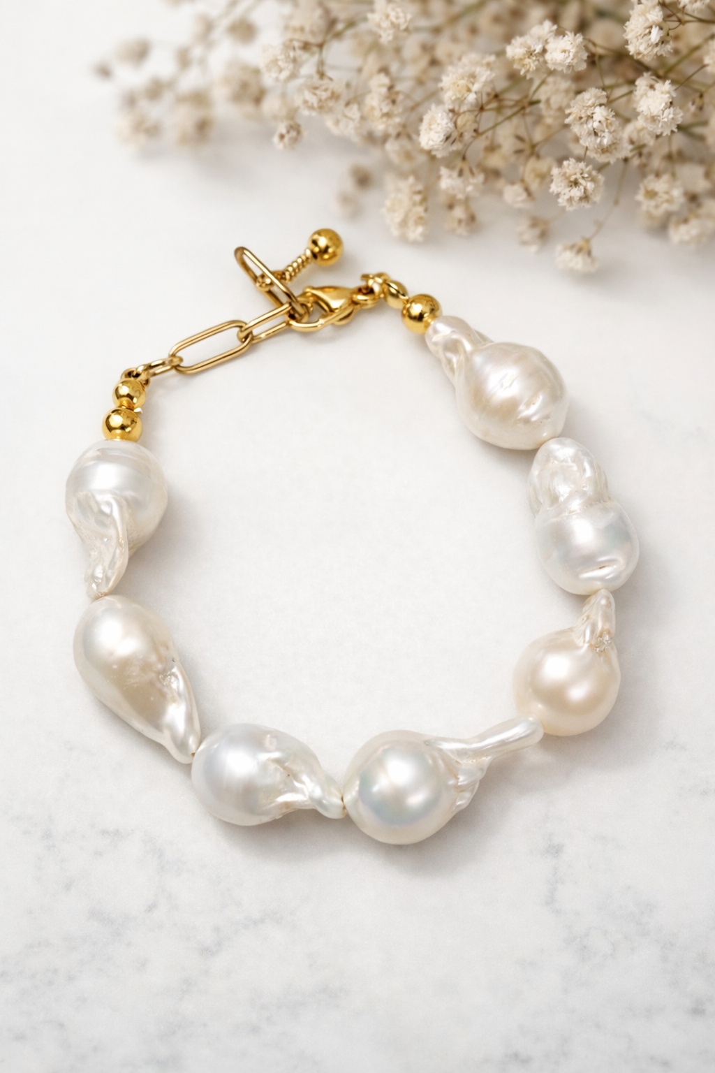 Golden Baroque – 18k gold-plated bracelet with baroque freshwater pearls – handmade