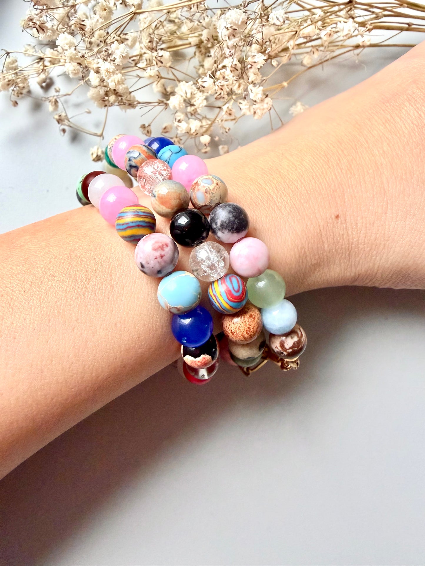 Candy Joy – 18k gold-plated gemstone bracelet with a colorful mix of stones – handmade