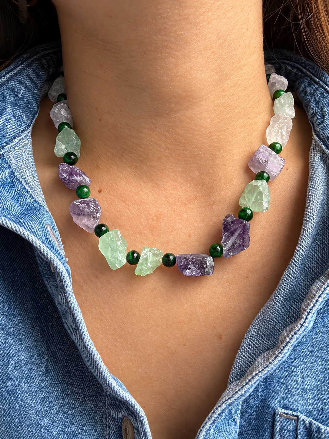 Crystal Forest – Kette mit Fluorit und grünem Tigerauge – Ansicht 2