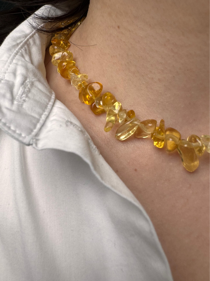 Gem Chip Necklace – 18k vergoldete Halskette mit Edelsteinchips in 4 Farben